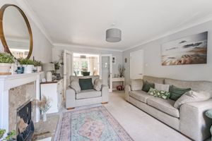 Lounge- click for photo gallery